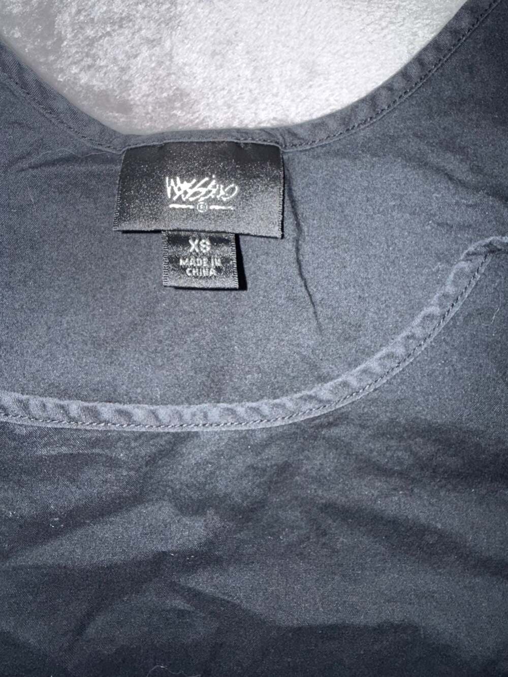 Mossimo Black Embroidered Scalloped Hem Tank Top - Picture 2 of 3